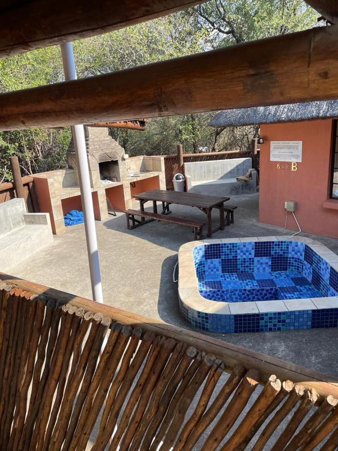 John And Noleen'S Place Marloth Park Extérieur photo